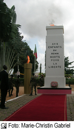 Das monument aux morts in Porto-Novo, Foto: Marie-Christin Gabriel