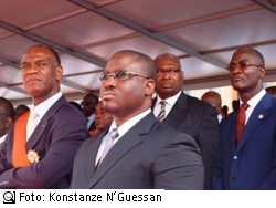 (v.l.) Mamadou Koulibaly, Präsident der ivorischen Nationalversammlung, neben Premierminister Guillaume Kigbafori Soro, Foto: Konstanze N'Guessan